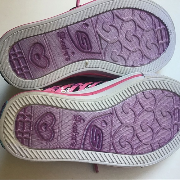 Sketchers Twinkle Toes Light Up Sneakers - Picture 5 of 7